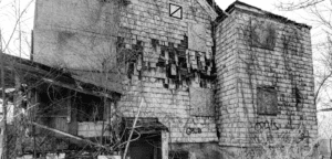 Selling a Fire-Damaged or Smoke-Damaged House in Delaware: Insurance Claim vs. As-Is Cash Sale